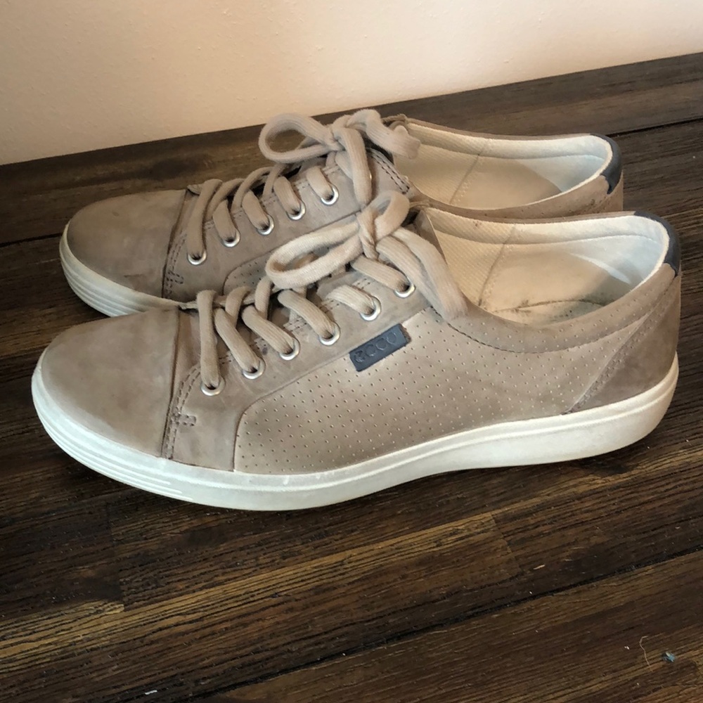 Ecco Shoes